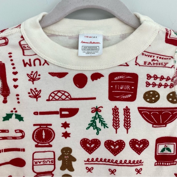 Hanna Andersson Gingerbread Cookie Pattern Pajamas - Picture 2 of 5